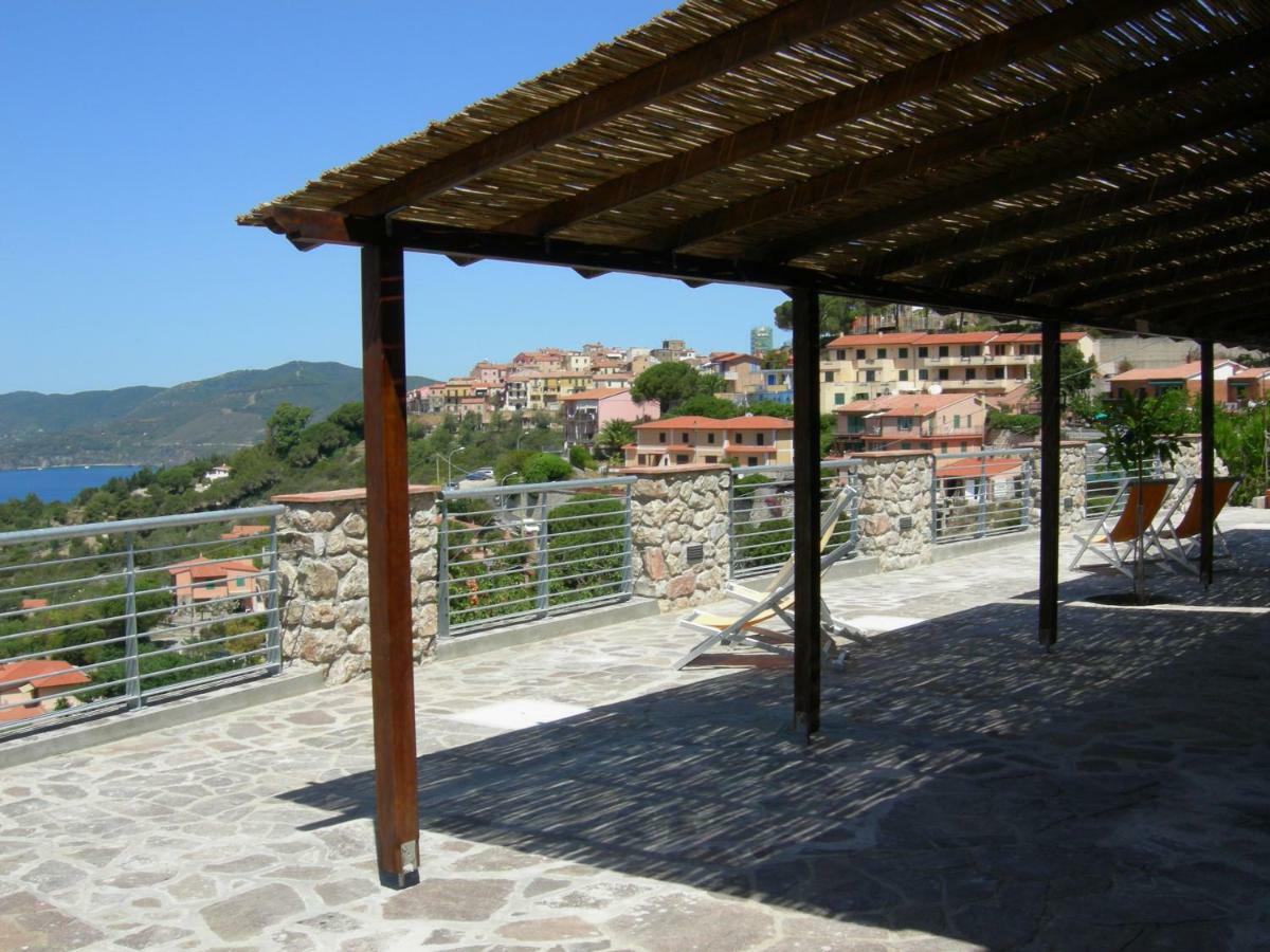 קאפוליברי Struttura Turistica Villa Calamita מראה חיצוני תמונה